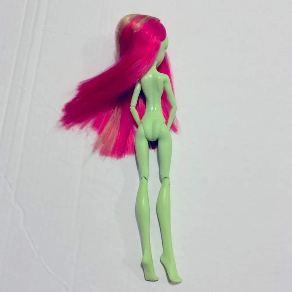 N/A monster high
